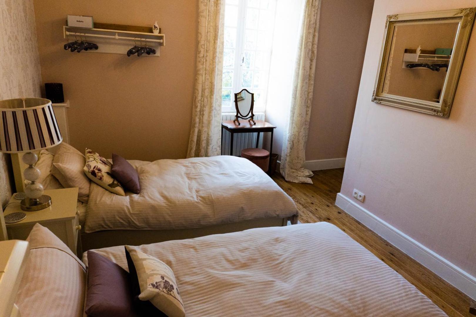 Logis De Tirac Panzió Lorignac Kültér fotó
